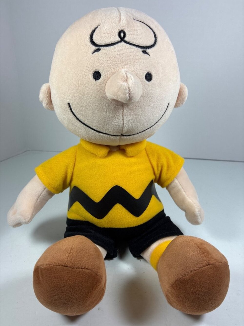 Kohl's Cares Charlie Brown Plush 12" 2019 - Picture 1 of 11